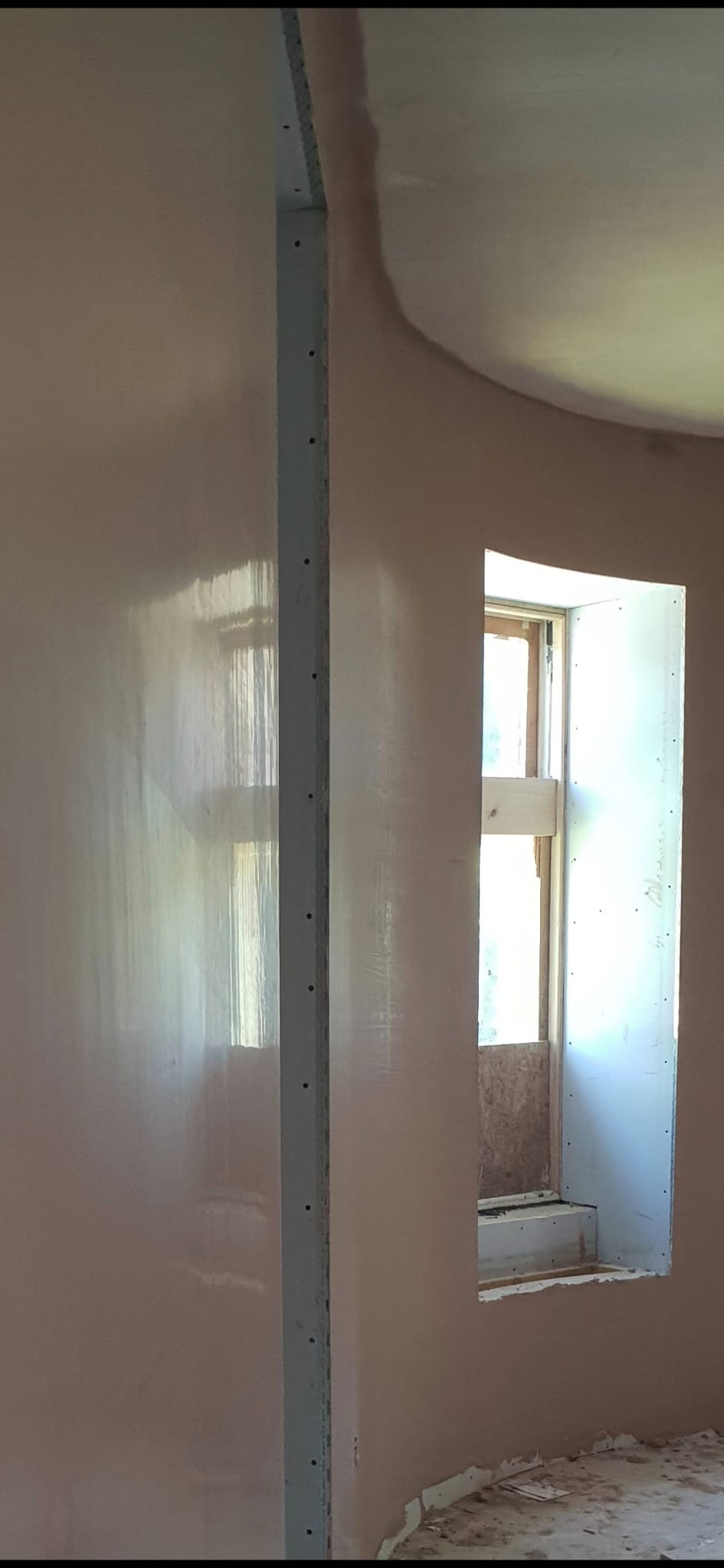 Smooth plastered wall detail