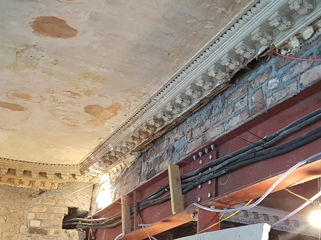 Before cornice restoration